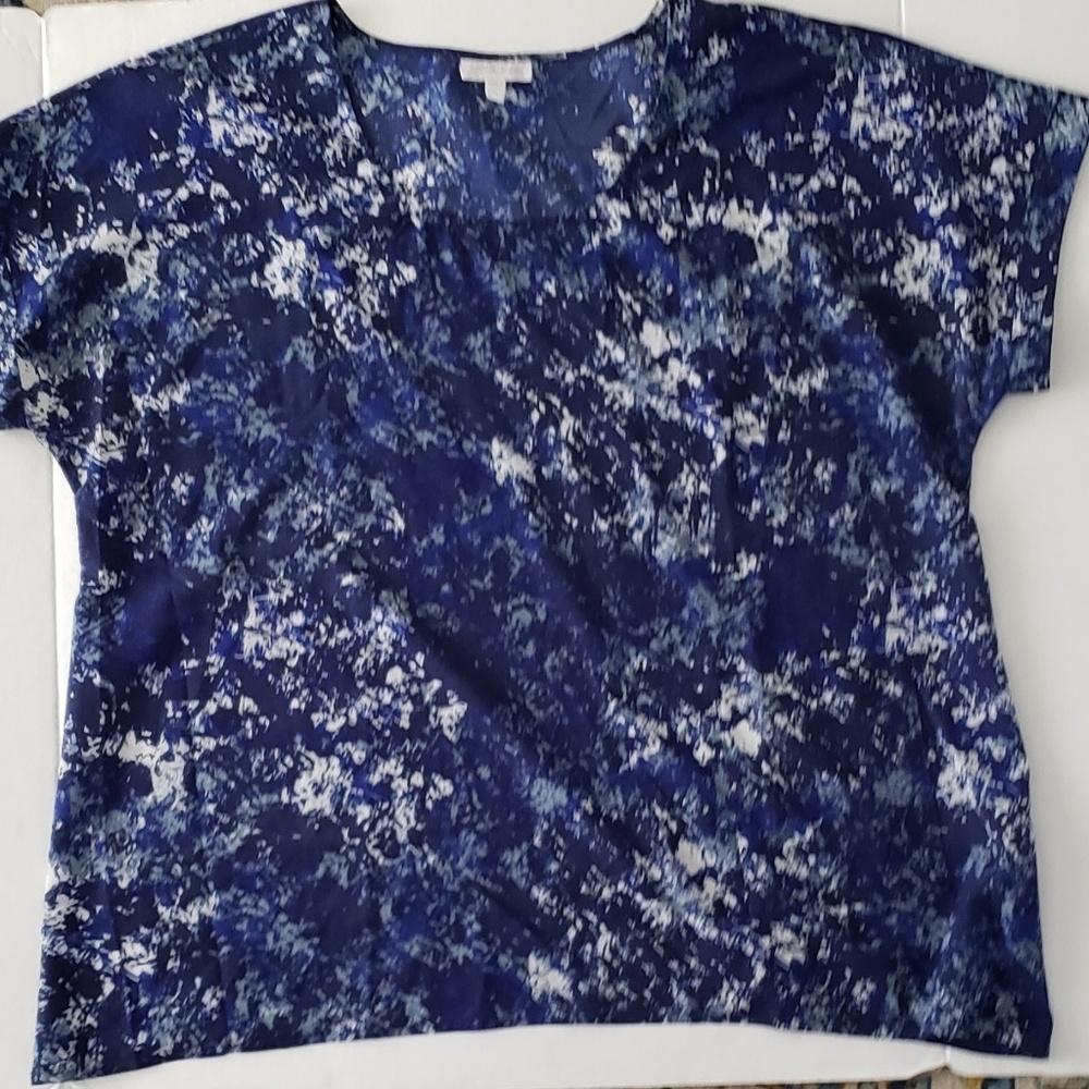 A Pea in the Pod Maternity Top size M
